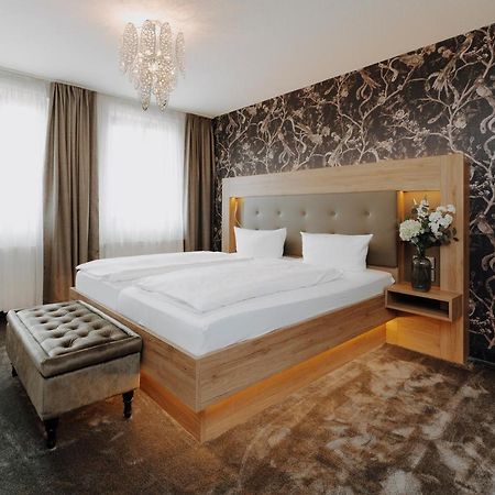 Hotel Schwarzer Adler 스탕달 외부 사진